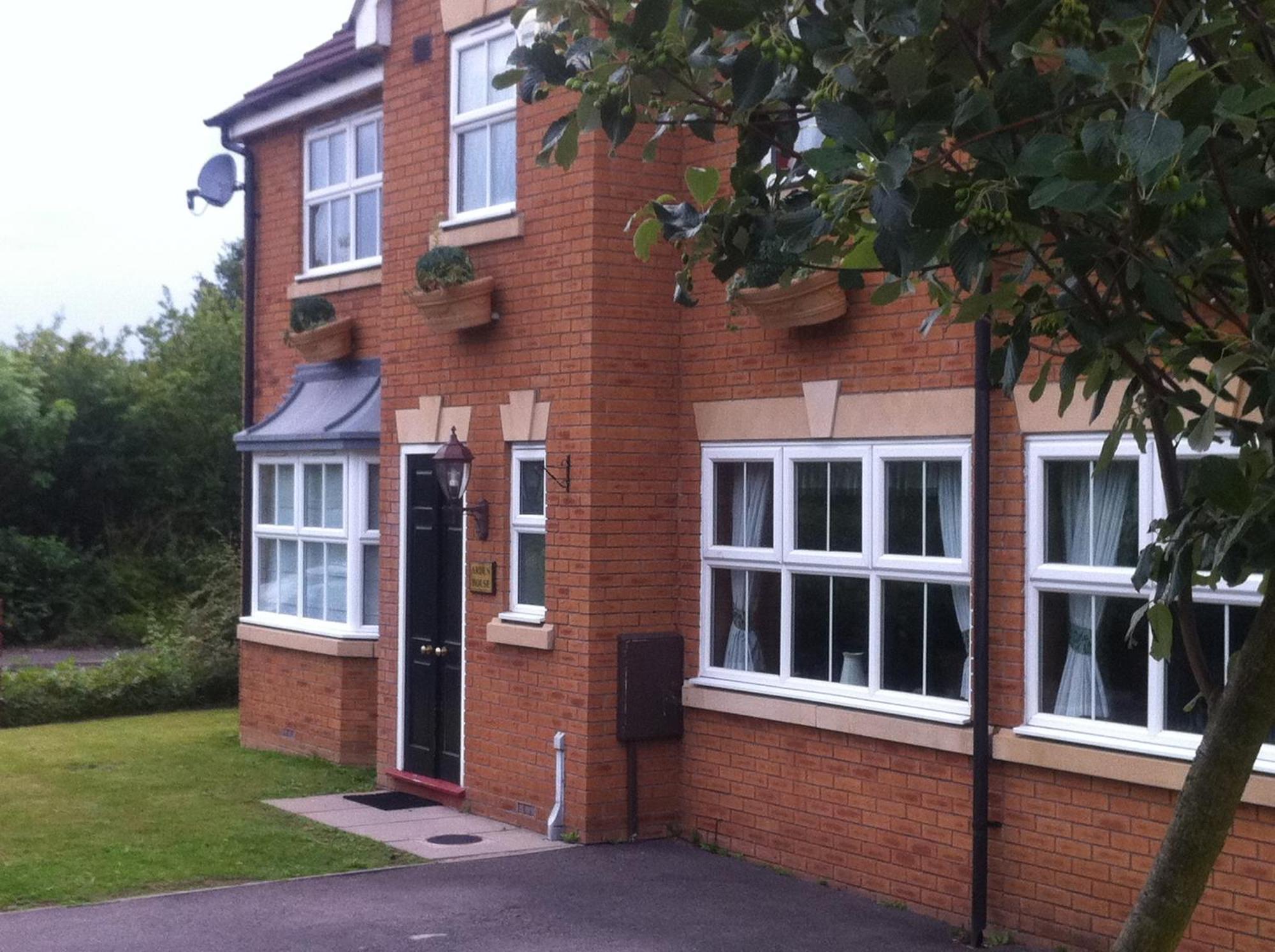 Arden Guest House B&B - Nec Birmingham - Birmingham Airport Бекенхил Екстериор снимка