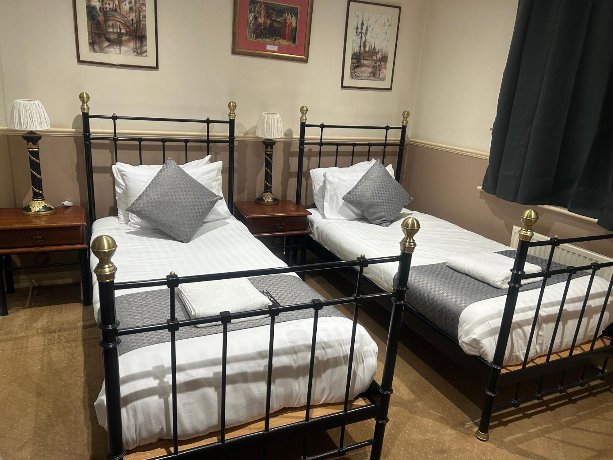 Arden Guest House B&B - Nec Birmingham - Birmingham Airport Бекенхил Екстериор снимка