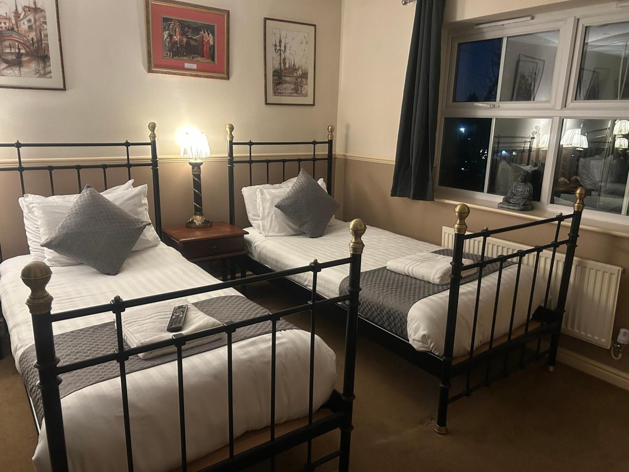 Arden Guest House B&B - Nec Birmingham - Birmingham Airport Бекенхил Екстериор снимка