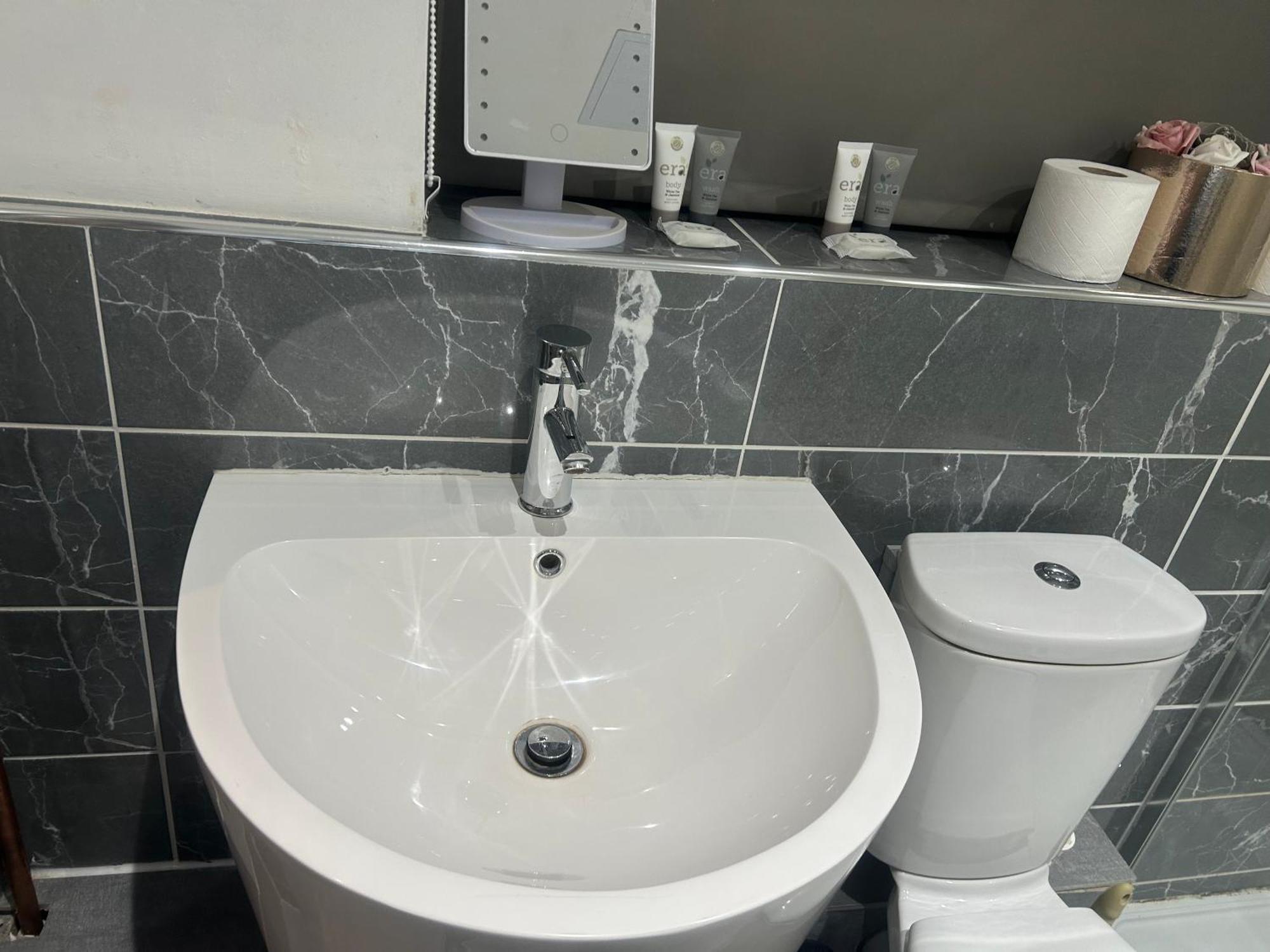 Arden Guest House B&B - Nec Birmingham - Birmingham Airport Бекенхил Екстериор снимка