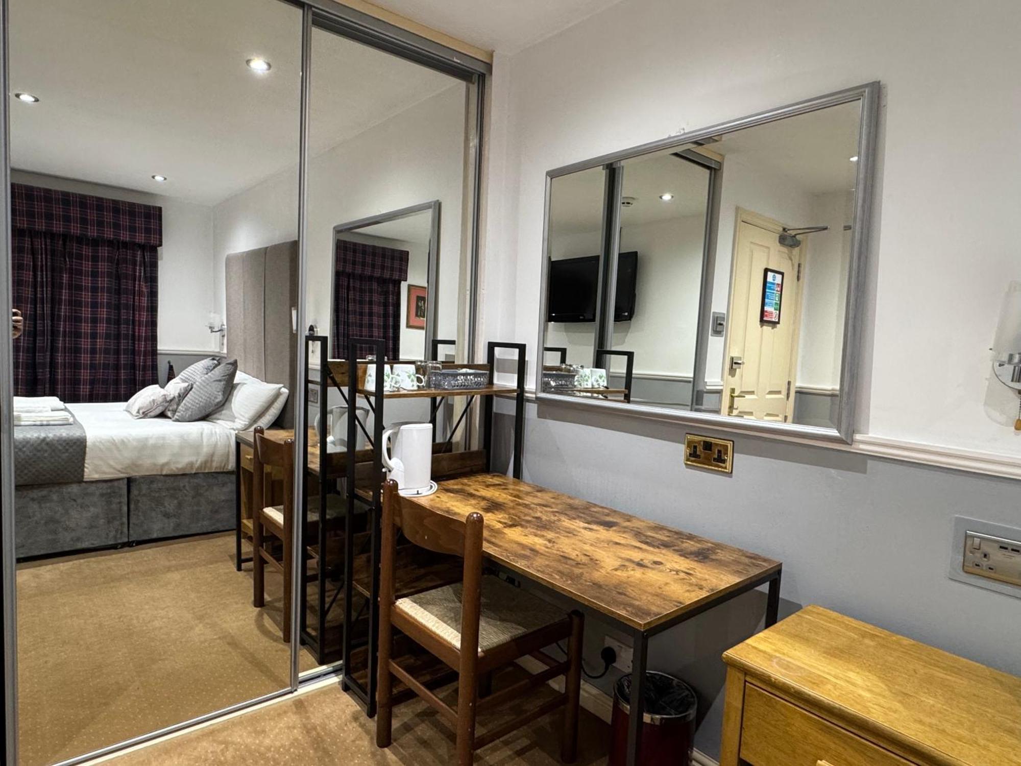 Arden Guest House B&B - Nec Birmingham - Birmingham Airport Бекенхил Екстериор снимка